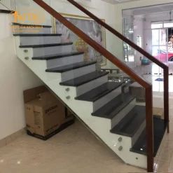 Cầu thang gỗ kính ctgk10