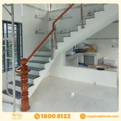 Cầu thang gỗ kính CTGK9