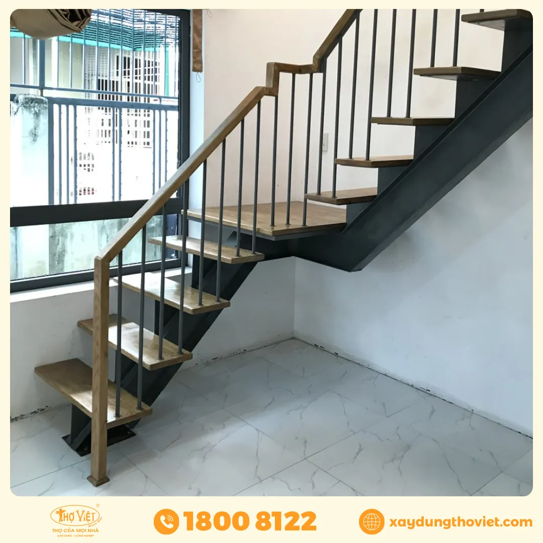 Cầu thang sắt ốp gỗ CTSOG4