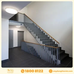 Cầu thang sắt tay vịn gỗ CTSTVG10
