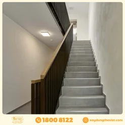 Cầu thang sắt tay vịn gỗ CTSTVG10