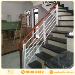Cầu thang sắt tay vịn gỗ CTSTVG2
