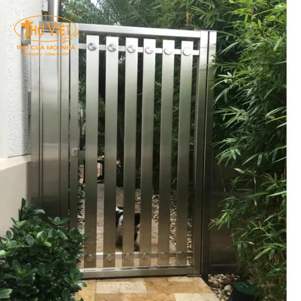 Cửa inox 1 cánh CIN1C1