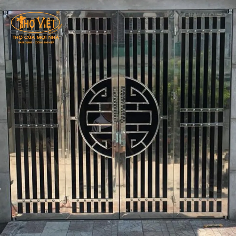 Cửa inox 4 cánh CIN4C3
