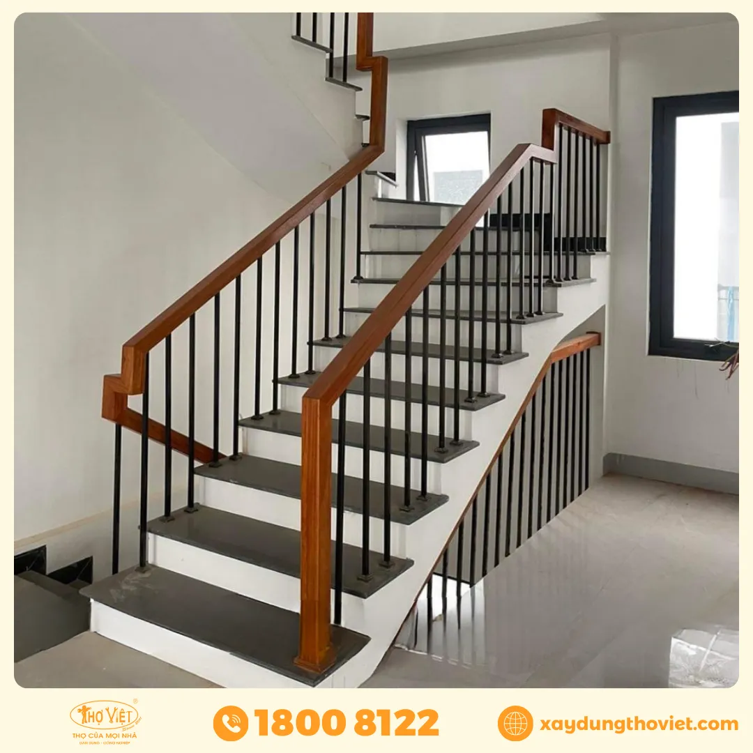 Cầu thang sắt tay vịn gỗ là gì?