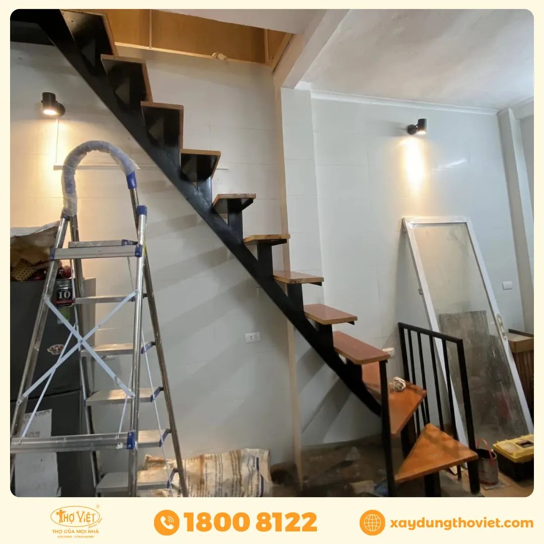 Điểm nổi bật của cầu thang sắt xương cá