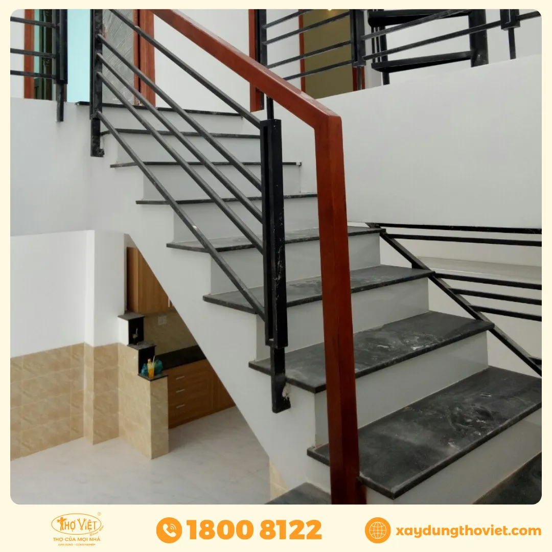 Cầu thang sắt ốp đá là gì?