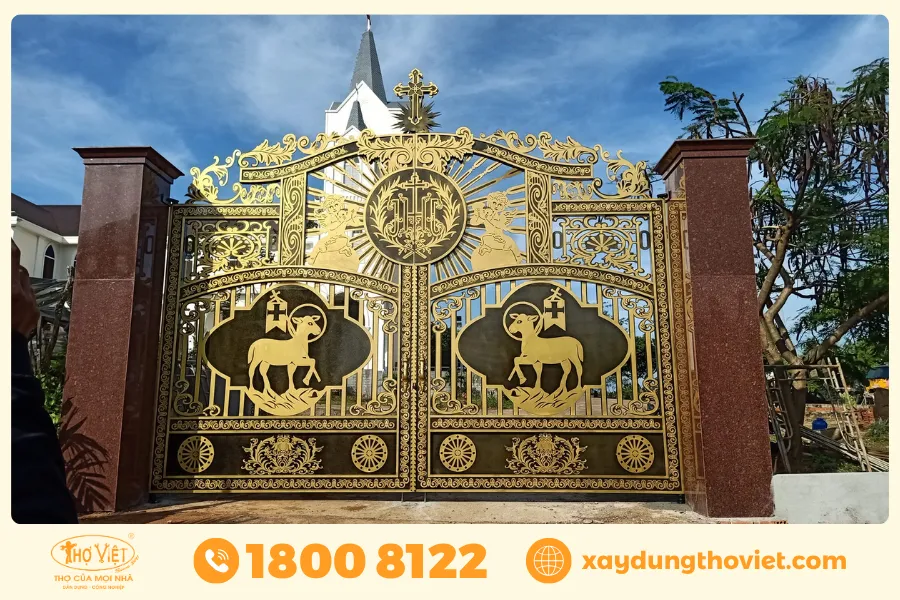 Cửa cổng sắt CNC là gì?