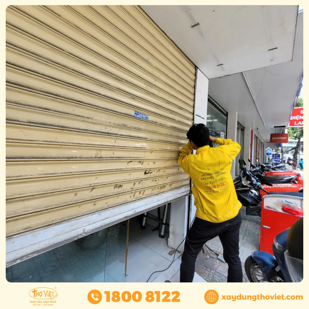 sửa cửa sắt